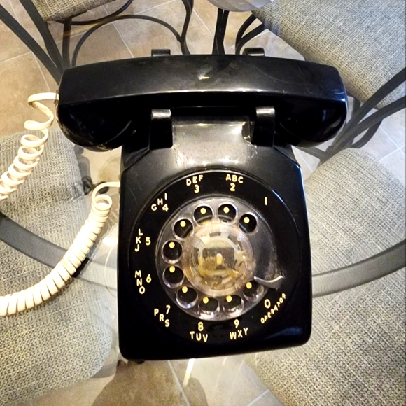 Vintage Stromberg Carlson Rotary Telephone Black Phone - Picture 1 of 11
